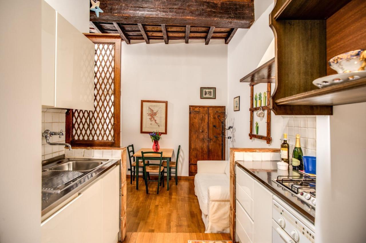 ローマCampo De' Fiori Eleonorhouseアパートメント エクステリア 写真